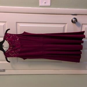 Elegant Burgundy Lace Dress